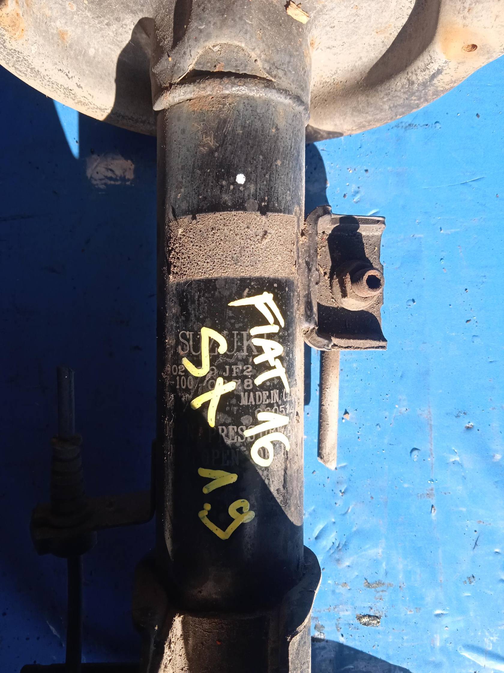 Ammortizzatore ant. sx.